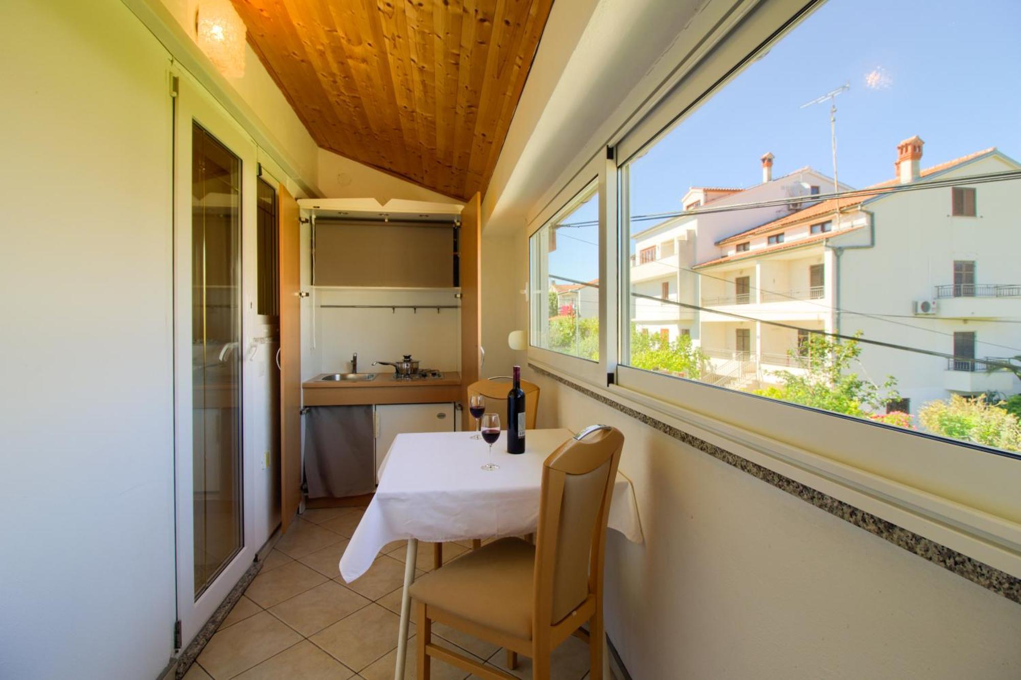 Apartments Sosic II Ровин Екстериор снимка