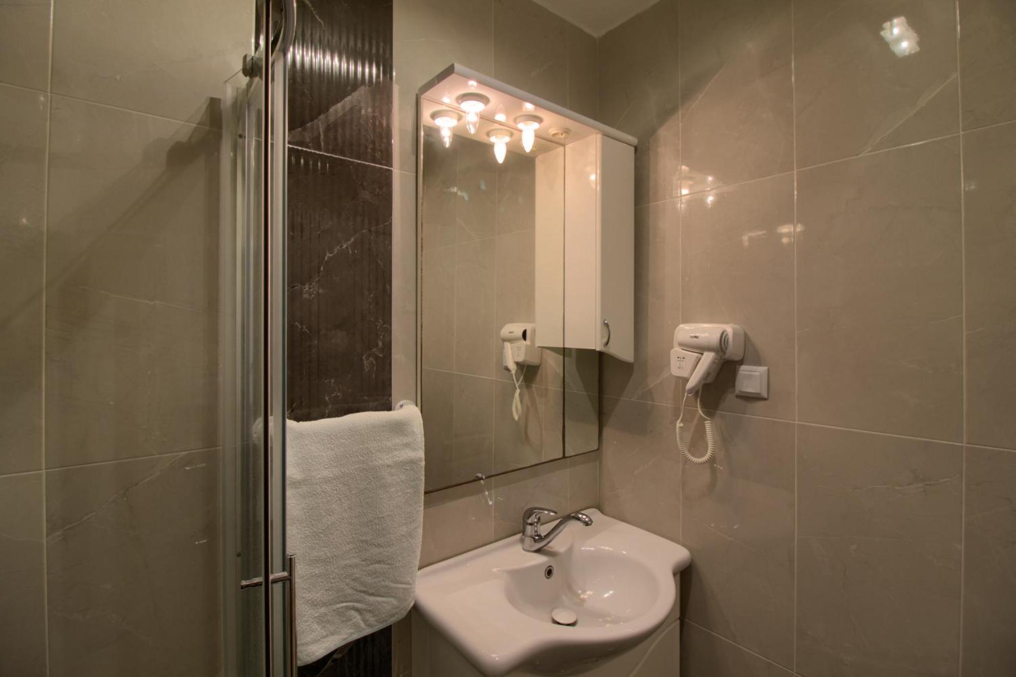 Apartments Sosic II Ровин Екстериор снимка